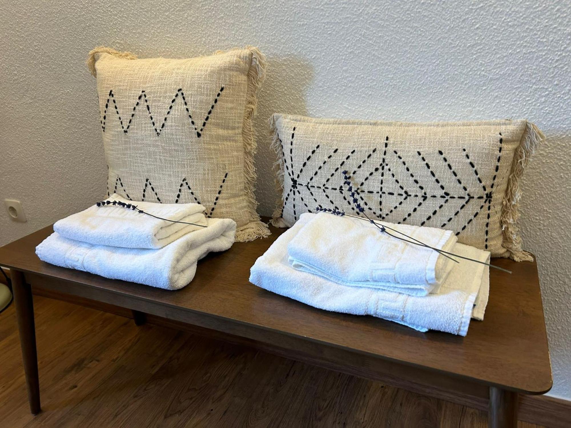 Hospederia Virgen De La Hoz Hotel Corduente Bagian luar foto